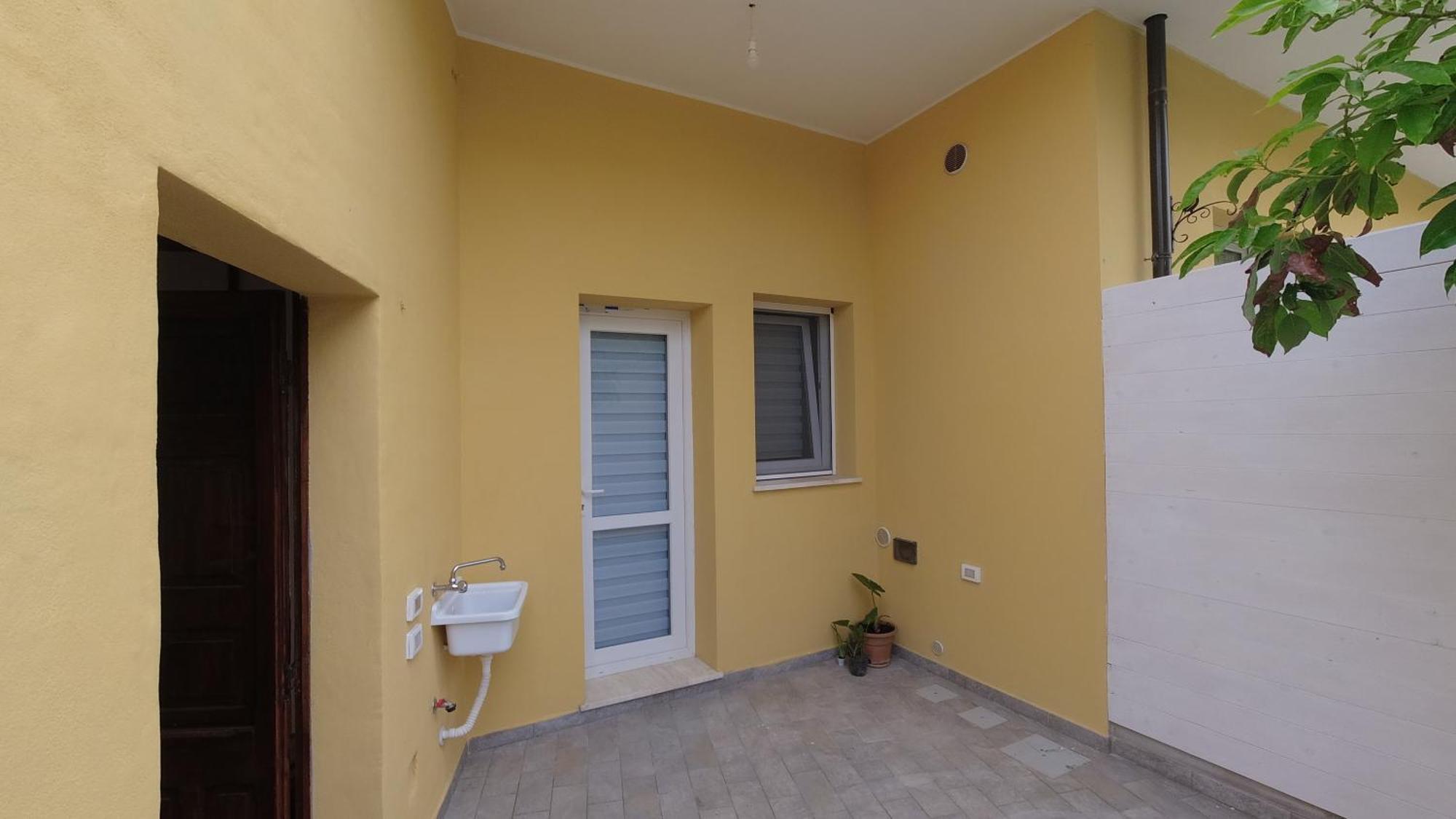 Lodgings In Sardinia Decimomannu Bagian luar foto