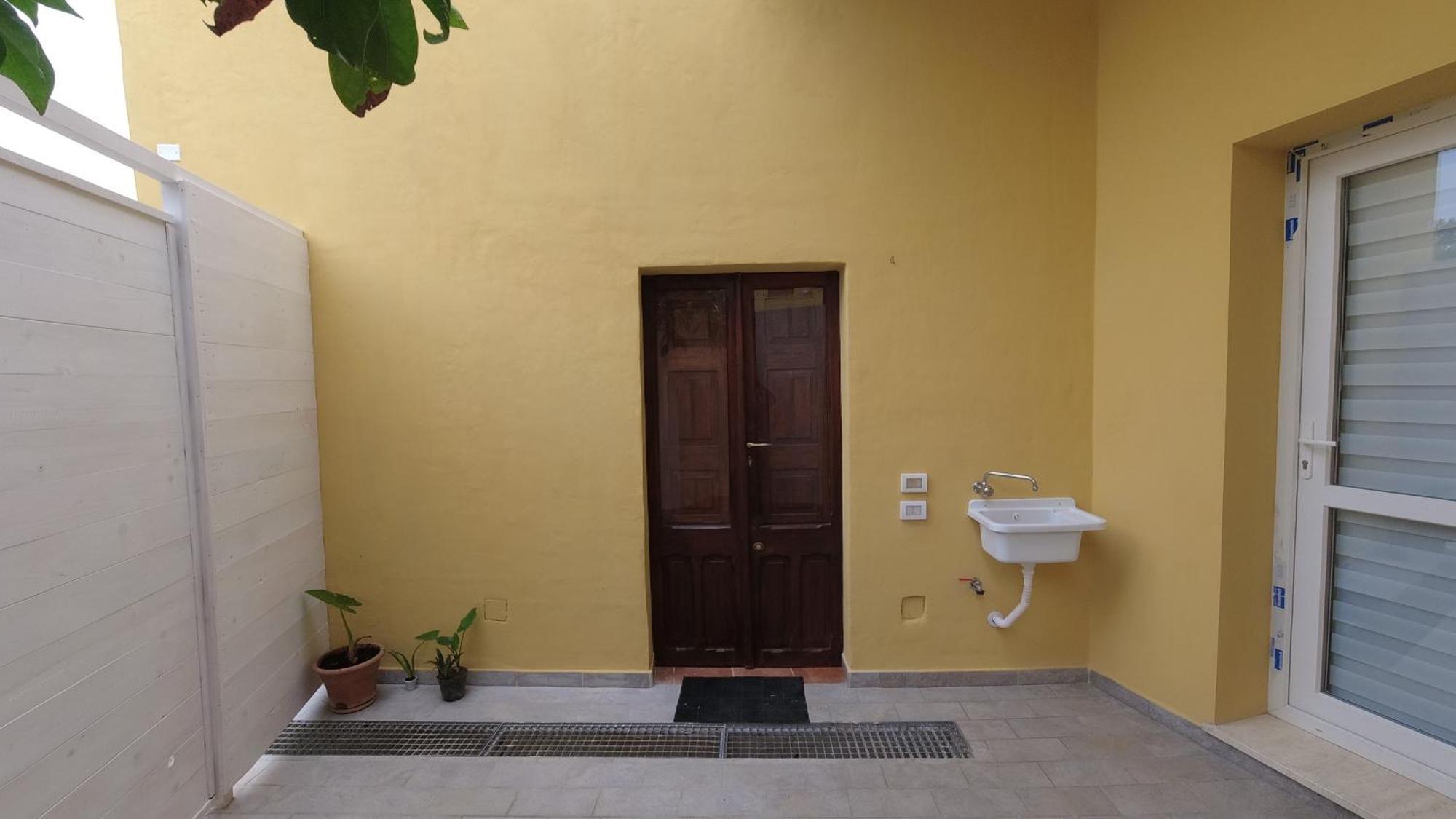 Lodgings In Sardinia Decimomannu Bagian luar foto